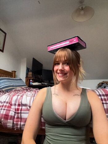 Full leaked Bethfit private onlyfans photo
