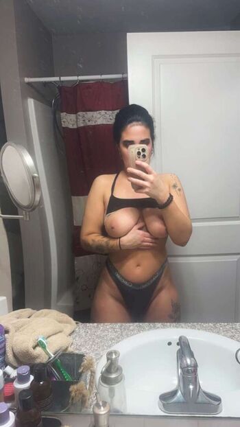 Full leaked Bethyt private onlyfans photo