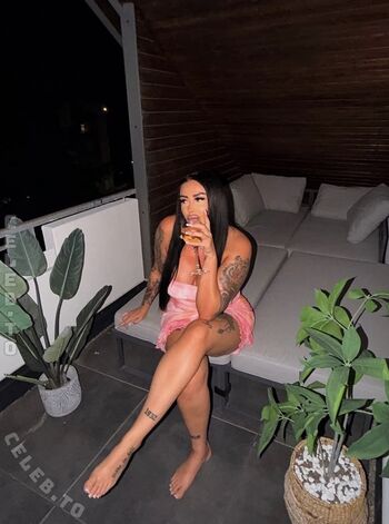 Full leaked Bettina private onlyfans photo