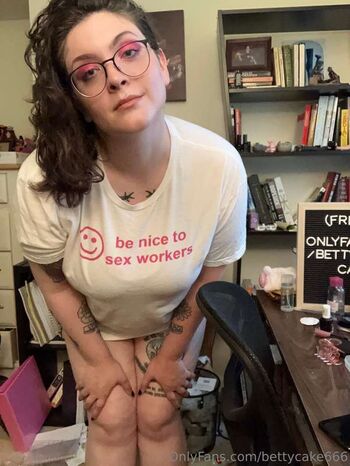 Full leaked Betty cake private onlyfans photo