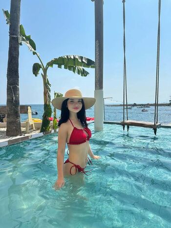 Full leaked Beyzaskoo private onlyfans photo