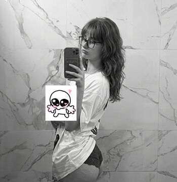 Full leaked Biazinhakk private onlyfans photo