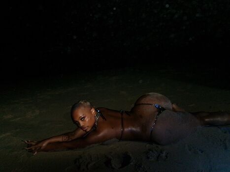 Full leaked Bigntur private onlyfans photo