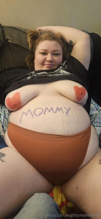 bigtittymommy98