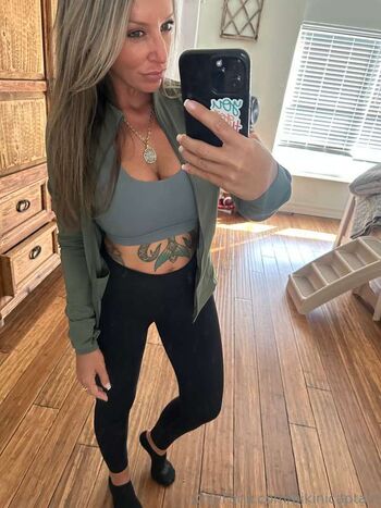 Full leaked Bikinicaptain private onlyfans photo