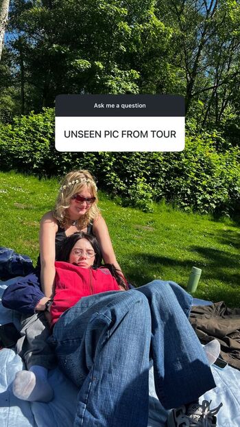 Full leaked Billie eilish  page private onlyfans photo