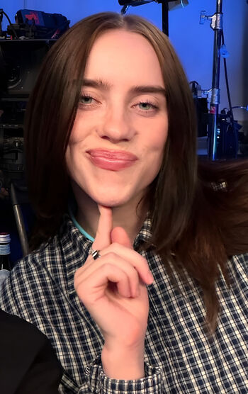 Full leaked Billie eilish  page private onlyfans photo