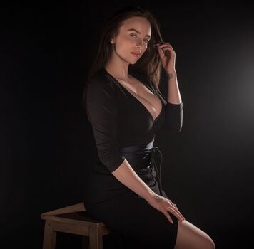 Full leaked Billie eilish fake private onlyfans photo