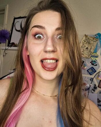 Full leaked Billietrixx page private onlyfans photo