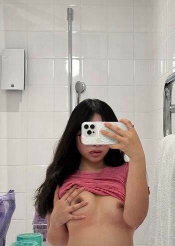 Full leaked Bingsubun private onlyfans photo