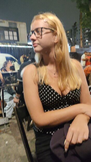 Full leaked Biquini private onlyfans photo