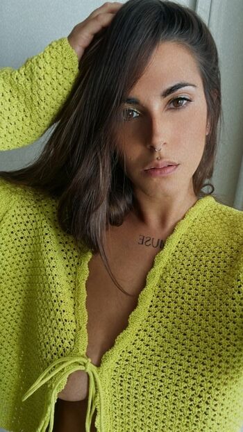 Full leaked Bisouschucky private onlyfans photo