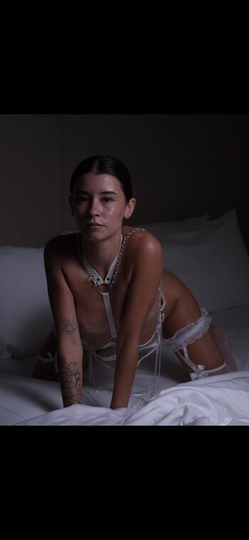 Full leaked Bitty   page private onlyfans photo