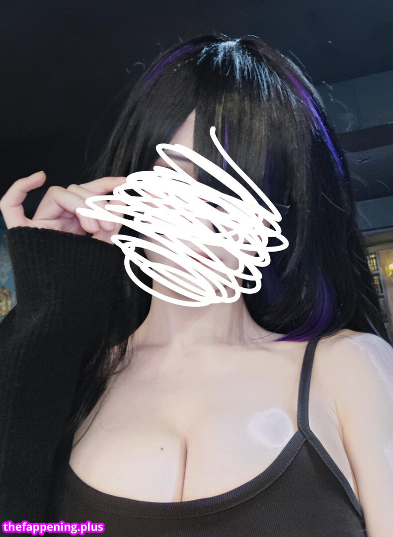 Full leaked Haileyinga/ private onlyfans photo