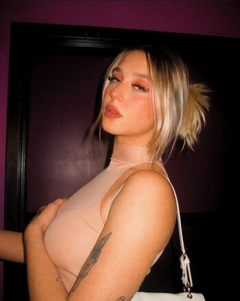 Full leaked Blairebarbie private onlyfans photo