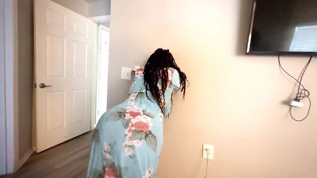 Full leaked Blakelyboo private onlyfans photo