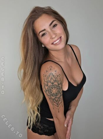 Full leaked Blonde model private onlyfans photo