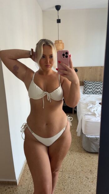 Blondehunx