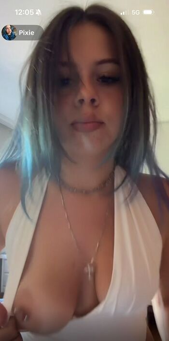 Full leaked Bluupixiedust private onlyfans photo