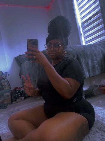Full leaked Blvckbulmaa private onlyfans photo