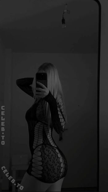 Full leaked Blvnde angel private onlyfans photo