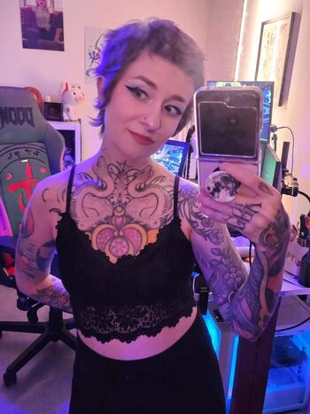 Boba_witch / bobawtch / bobawitch