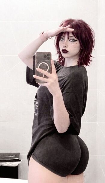 Bobbie Moore