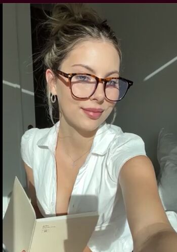 Bobbie Moore