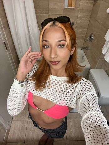 Full leaked Bobbie moore page private onlyfans photo