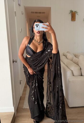 Full leaked Bollywoodtrapqueen page private onlyfans photo