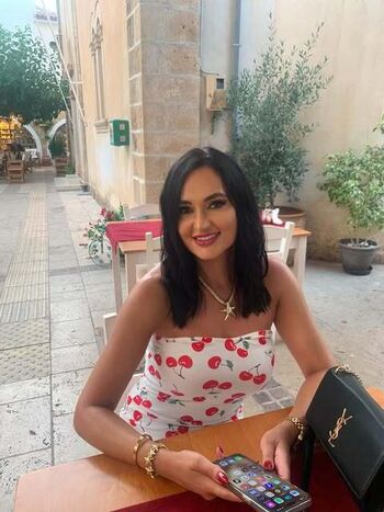 Full leaked Bonniebellotti page private onlyfans photo