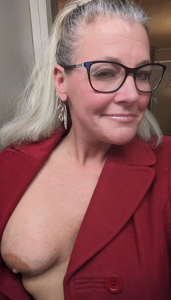 Full leaked Bookbibi private onlyfans photo