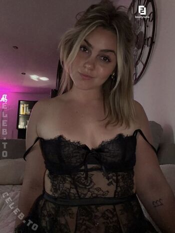 Full leaked Bootyluna private onlyfans photo