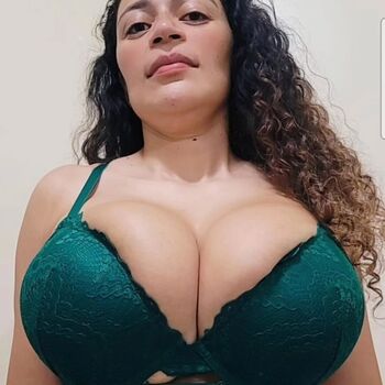 Full leaked Bra moninha private onlyfans photo