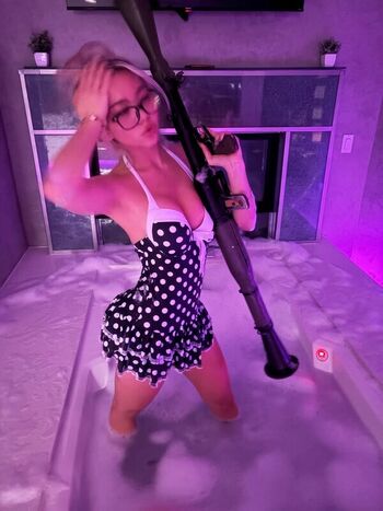 Full leaked Bratkylani private onlyfans photo