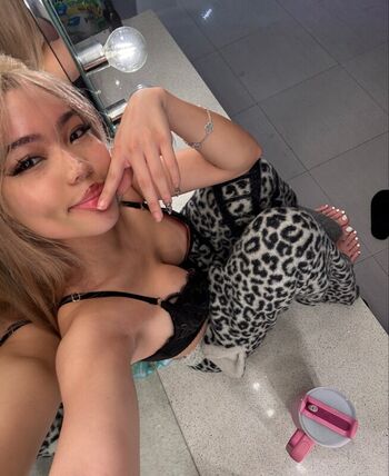 Full leaked Bratkylani private onlyfans photo