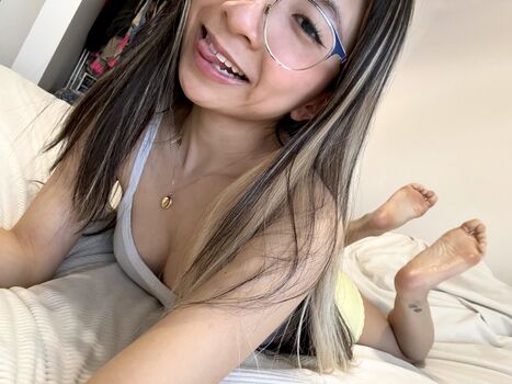 Full leaked Brattybrainiac private onlyfans photo