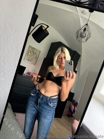 Full leaked Brattyprincesskate private onlyfans photo