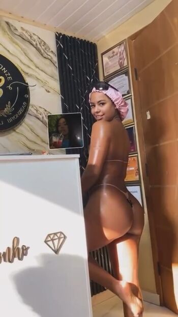 Full leaked Braviavivih private onlyfans photo