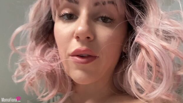 Full leaked Breastfeeding private onlyfans photo