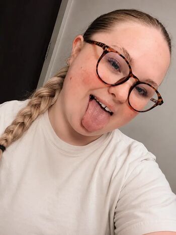 Full leaked Breeeee private onlyfans photo