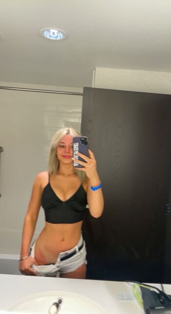 Full leaked Breese maroc page private onlyfans photo