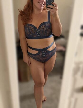 Full leaked Brezyvibesxo private onlyfans photo