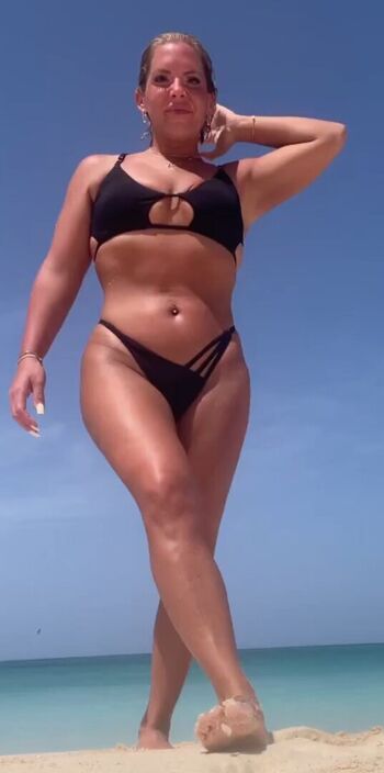 Full leaked Bri lyn private onlyfans photo