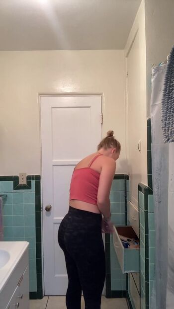 Full leaked Bridgetca private onlyfans photo