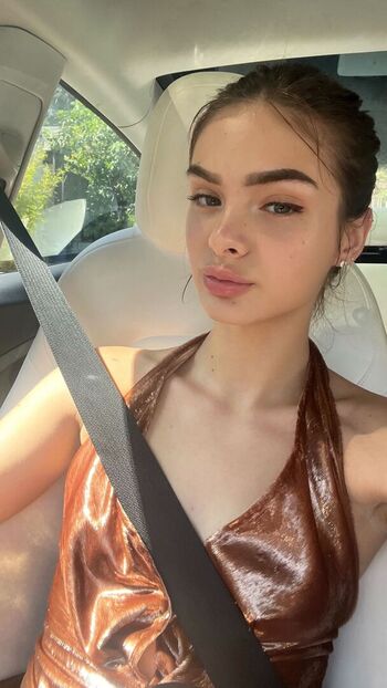Brighton Sharbino