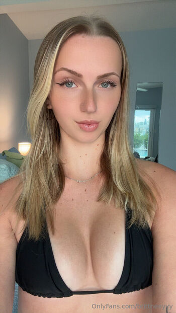 brittneeyyy