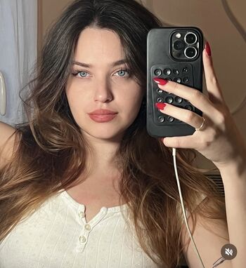 Full leaked Broocoline private onlyfans photo