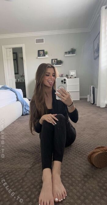 Full leaked Brooke monk page private onlyfans photo