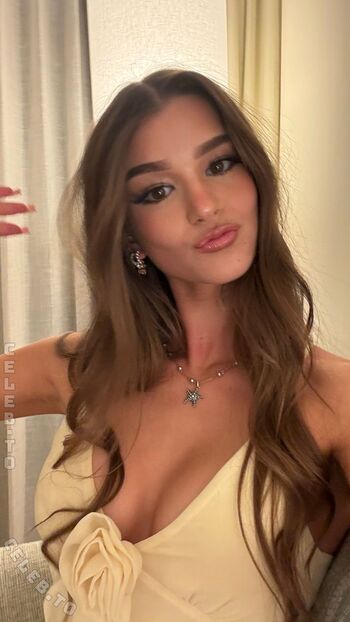 Full leaked Brooke monk page private onlyfans photo